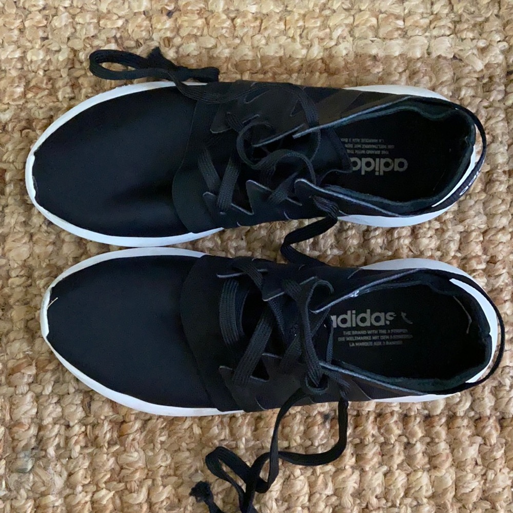 Adidas Tubular Viral Core Black Women's size 8
